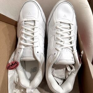 NIB NEW BALANCE MENS’ WIDE SNEAKERS SZ 11.5 Wide